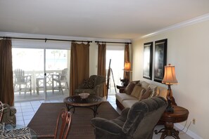 Fernseher, DVD-Player