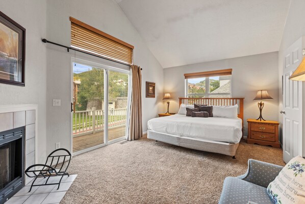 5 makuuhuonetta, silitysrauta/-lauta, internet, vuodevaatteet