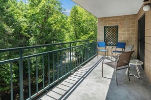 Property grounds - Two bedroom condo sleeps 6 persons (Gatlinburg)