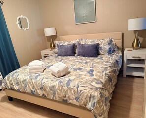 2 bedrooms, iron/ironing board, free WiFi, bed sheets