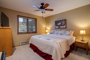 3 Schlafzimmer, Bügeleisen/Bügelbrett, WLAN, Bettwäsche