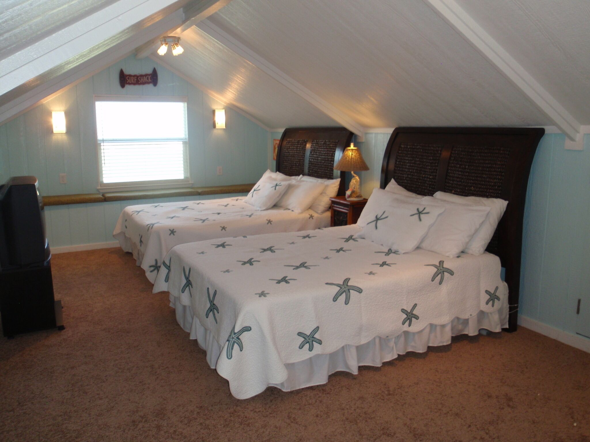 4 habitaciones, wifi y ropa de cama 