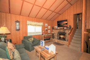 Smart-tv, eldstad, Netflix och streamingtjänster