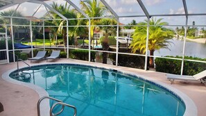 Immagine non classificata, 2 di 27, pulsante