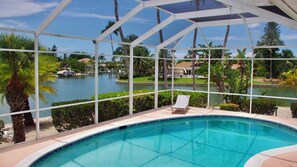 Immagine non classificata, 4 di 27, pulsante