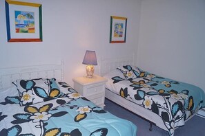1 bedroom, Internet - High Point South 3F-Oceanfront 112th St,Free WiFi,Pool,Elev,W/D,AC (Ocean City)