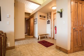 Interior - CA313 | Panoramic Views | Mountainside Location | Ski In/Out | Winter Shuttle (Steamboat Springs)