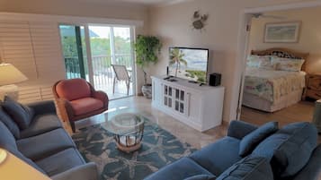 2 bedrooms, iron/ironing board, Internet