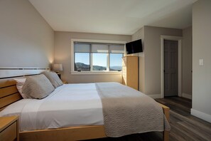 4 chambres, fer et planche à repasser, Wi-Fi, literie fournie