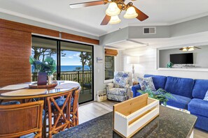 Smart TV, DVD player