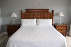 2 bedrooms, iron/ironing board, Internet, bed sheets