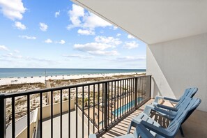 Property grounds - Coastal Gulf Front Views | Beach Access | Pool | Grills | Sleeps 4 (Gulf Shores)