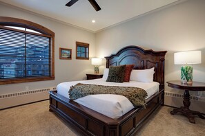 4 chambres, fer et planche à repasser, Wi-Fi, draps fournis