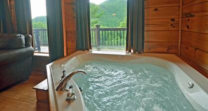 Dreamcatcher-Watershed Cabins-Fire pit con columpio de cama al aire libre