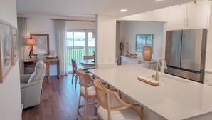 Interior - WHATA VIEW! (Sanibel)