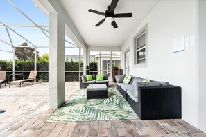 Terrace/patio - The Magic Manor | Theater Room | Games Room | Kids Bedrooms (Davenport)