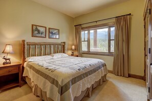 5 間睡房、書桌、熨斗/熨衫板、Wi-Fi