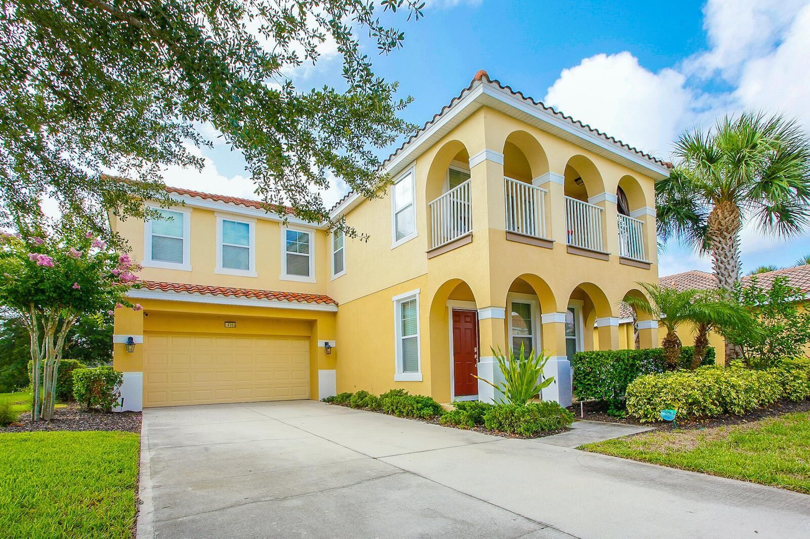 6 Bedroom Home with Private Pool Solterra Resort