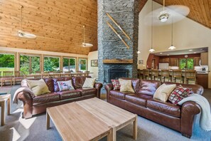 TV, fireplace, table football - Sunburst home sleeps 16 with an indoor and outdoor hot tub.  Perfect for family reunions and getaways. (Killington)