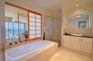 Luxury Villa, 5 Bedrooms, Beach View (3 Bathrooms) | Bathroom | Separate bathtub and shower, jetted bath, free toiletries, hair dryer