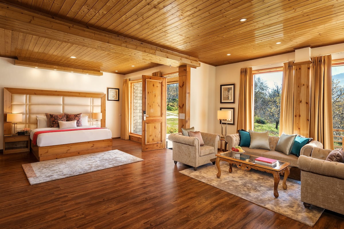 Baragarh Suite