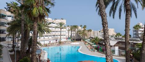 Piscina a l'aire lliure