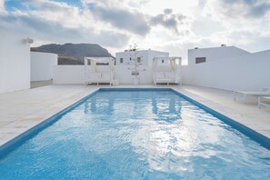 Innenpool, Außenpool