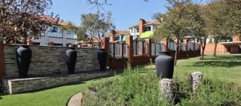 Modern Executive Penthouse All Amenities