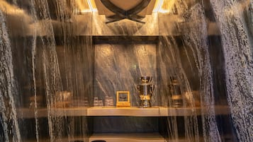 Sauna, Whirlpool, Dampfbad, Türkisches Bad/Hamam, 1 Behandlungsraum