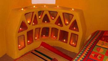 Premium bedding, free WiFi