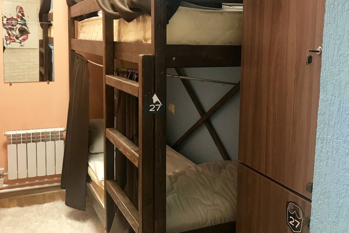 Premium bedding, in-room safe, iron/ironing board, free WiFi