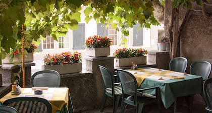 Hotel de la place