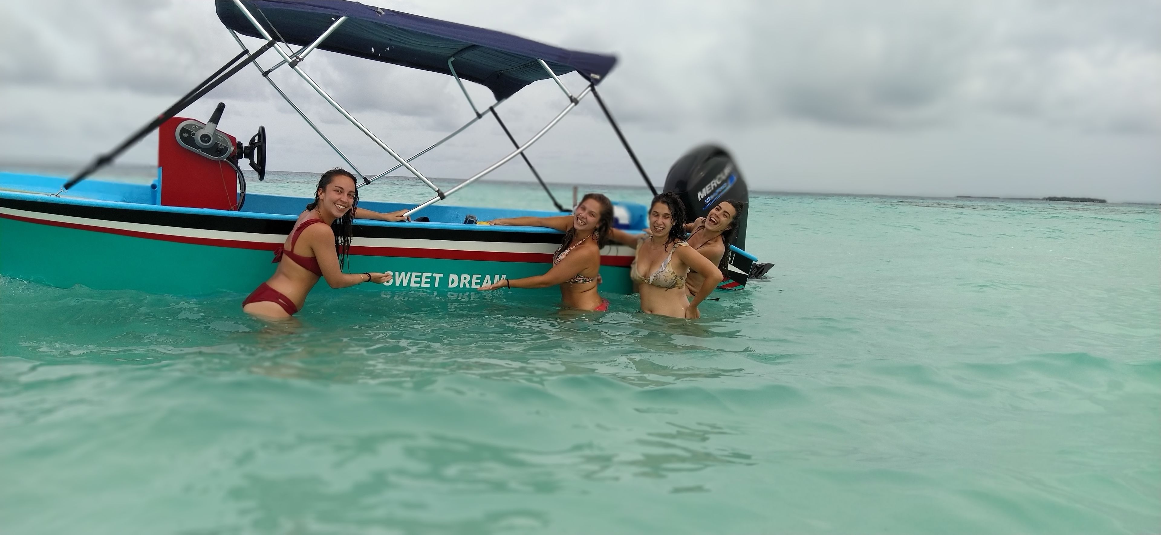 Photo - Himandhoo
