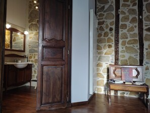 Deluxe-Doppelzimmer, Stadtblick | Badezimmer