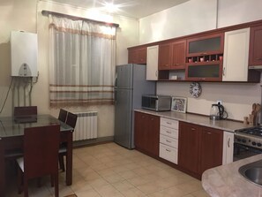 Private kitchen - panorama 16 floor (Yerevan)