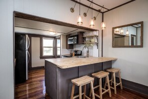 Fridge, microwave, oven, stovetop - Cottage On Main- In The Heart Of Weston (Weston)