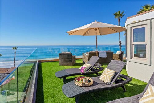 Beach View Pet Friendly Home with a Spa Pe-1724