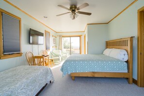 4 habitaciones, escritorio, tabla de planchar con plancha y wifi gratis 