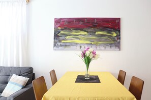 Dining - Crescent 3 at Grace Bay beach (Providenciales)