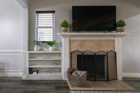 Interior - Spacious Home Away From Home (La Mesa)