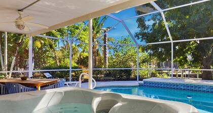 Fun! Boat Rental, Pool, Hot tub, Fish, Near Beach