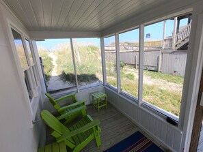 Interior - Tangerine Dreams in South Nags Head Ocean Front (Nags Head)