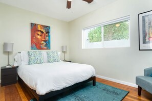 2 bedrooms, in-room safe, iron/ironing board, free WiFi