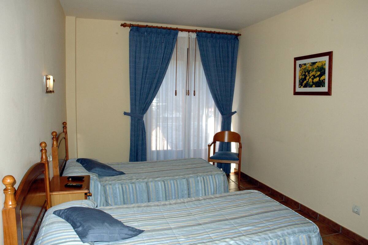 Blackout curtains, free cots/infant beds, rollaway beds