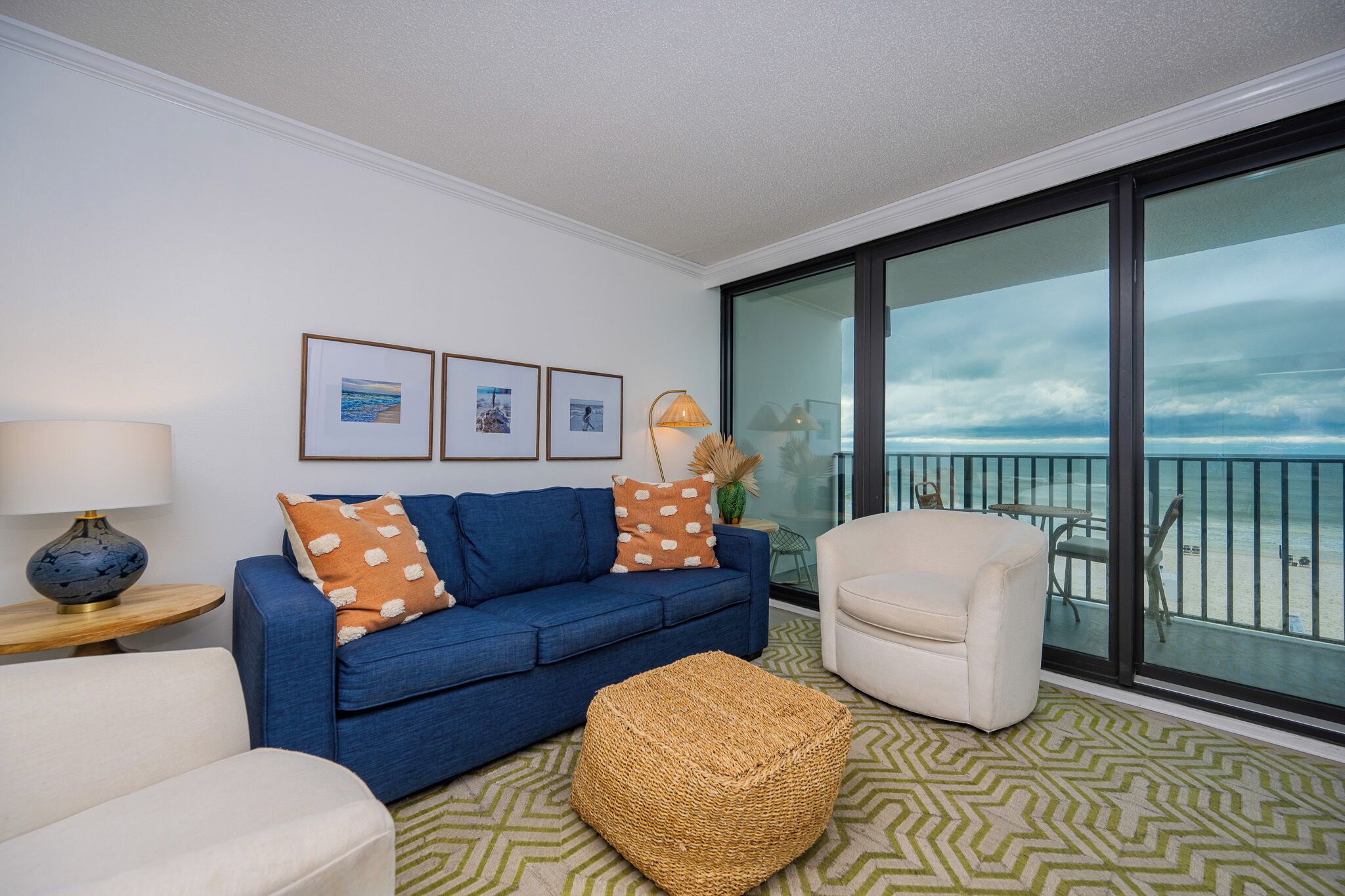 テレビ、ステレオ