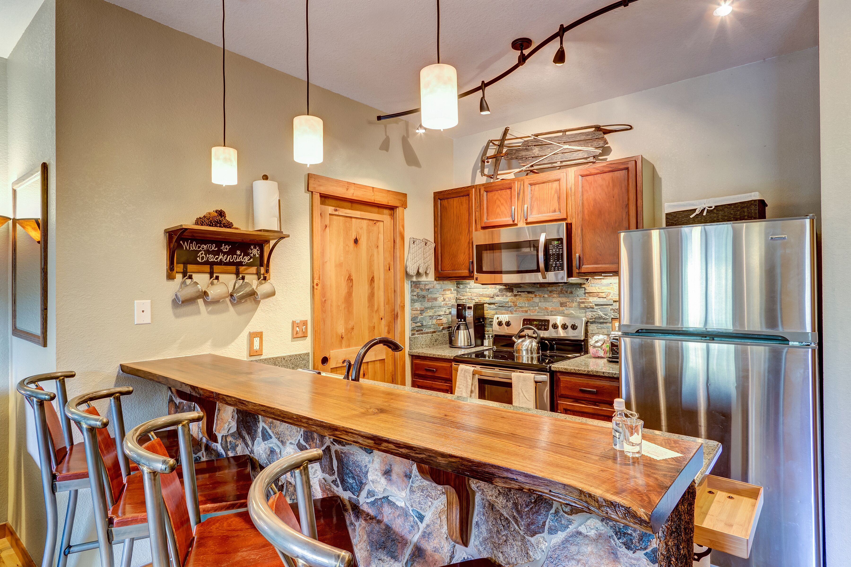 Rustic & Charming Breckenridge Getaway