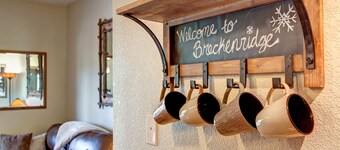 Rustic & Charming Breckenridge Getaway