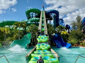 Piscine extérieure, piscine chauffée