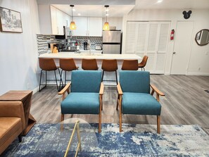 Interior - Magic Mouse Vacation Rentals #2 ~ Entire Condo Next to Disneyland (Anaheim)