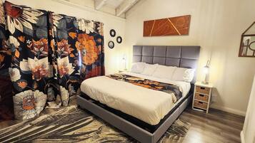 2 bedrooms, iron/ironing board, travel cot, free WiFi